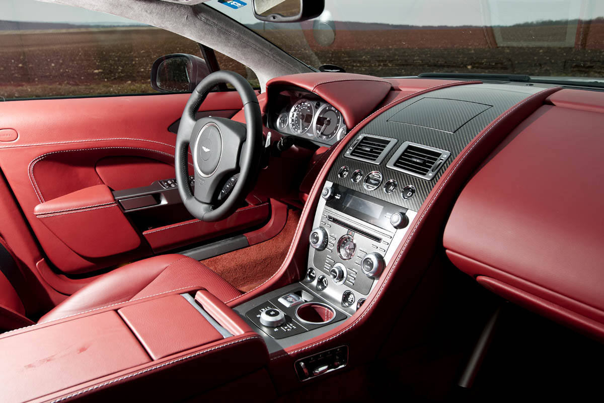 2013 Aston Martin Rapide S interior dashboard