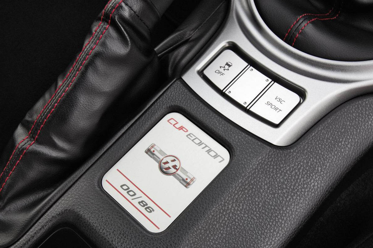 Toyota GT86 Cup Edition limited edition number plaque