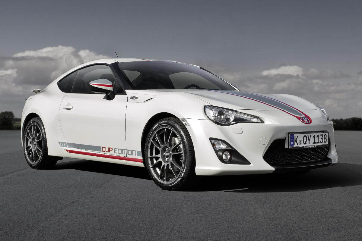 Toyota GT86 Cup Edition front view