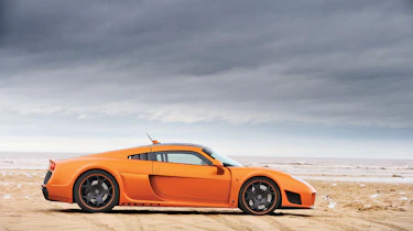 Noble M600 orange, side profile