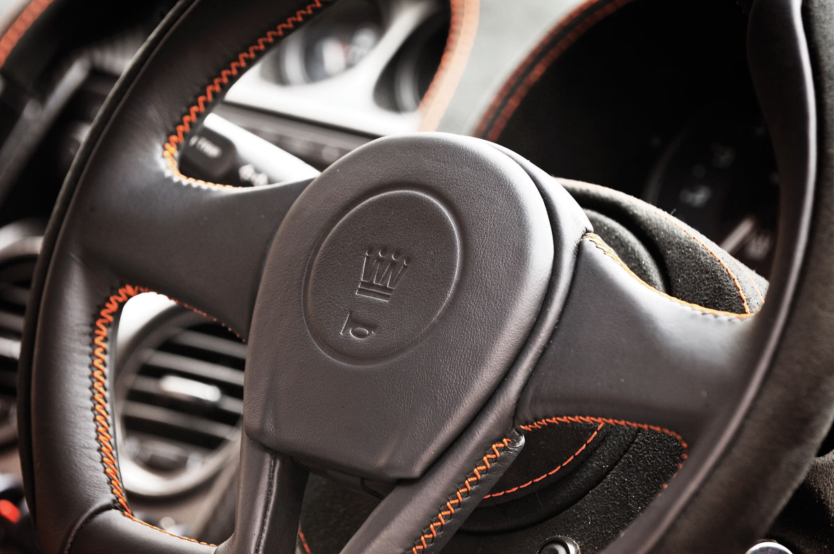 Noble M600 steering wheel