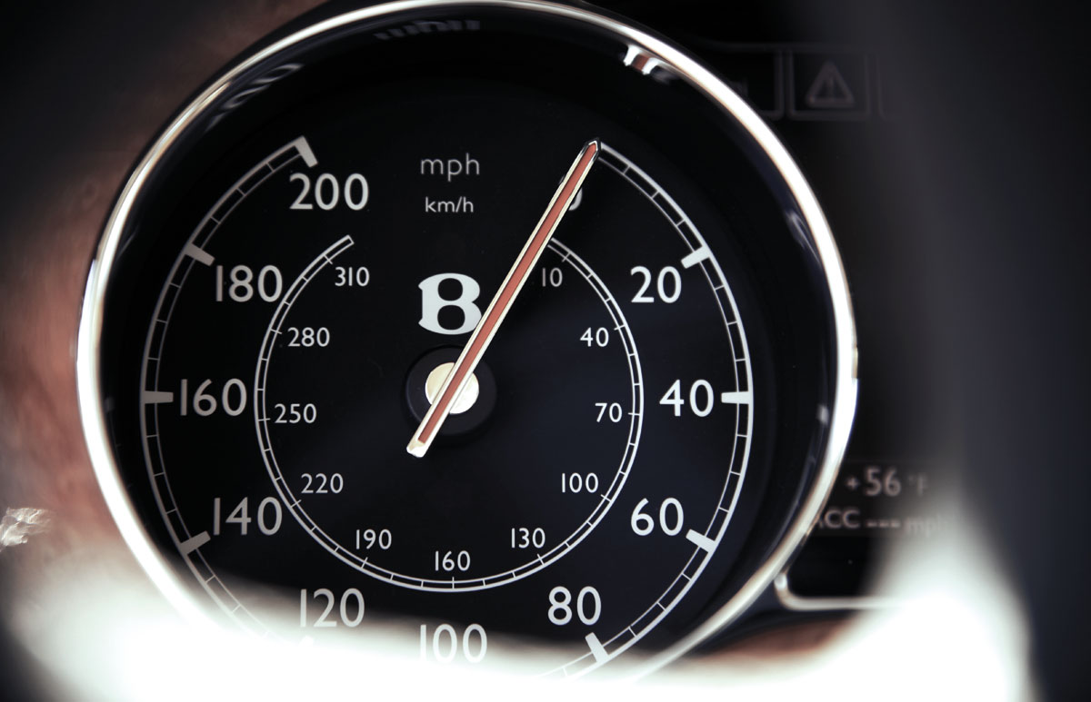 Bentley Mulsanne speedo