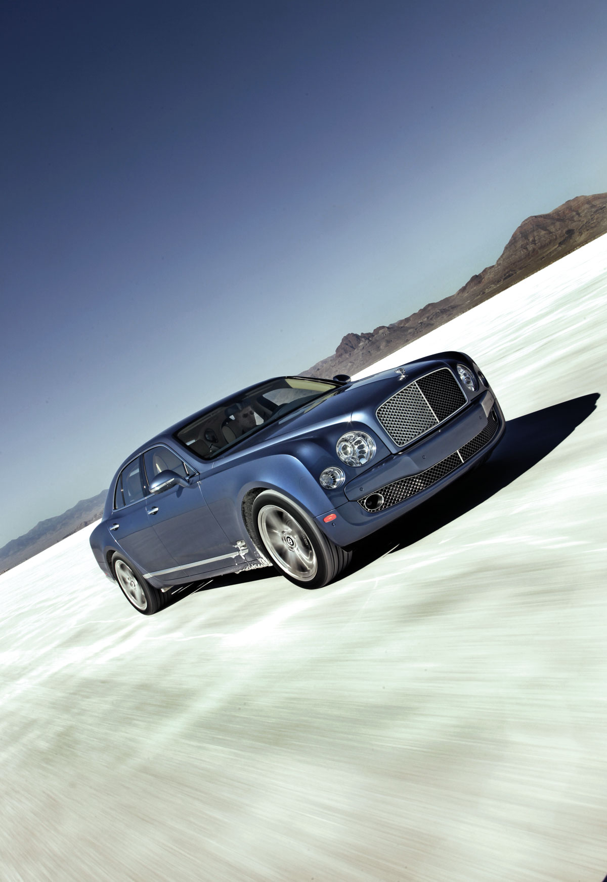 Bentley Mulsanne salt flat record attempt