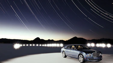 Bentley Mulsanne star trails