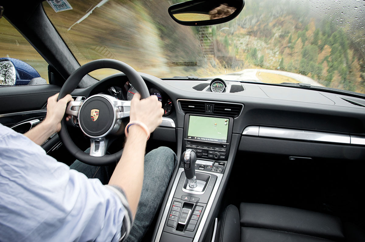 Porsche 911 Carrera 4S interior driving