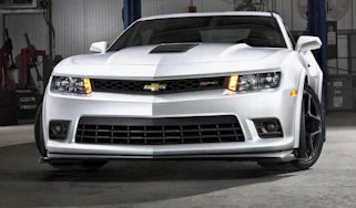 2014 Chevrolet Camaro Z28 front view