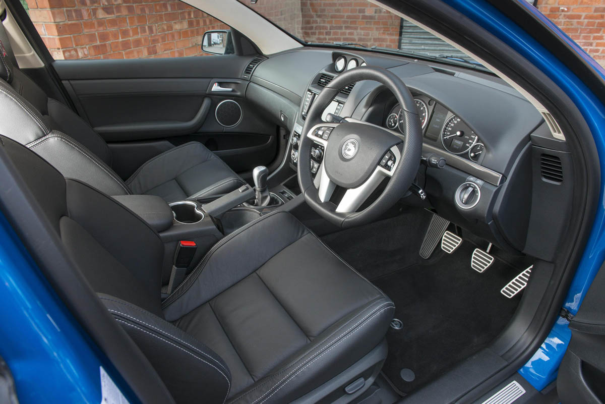 Vauxhall VXR8 Tourer interior dashboard
