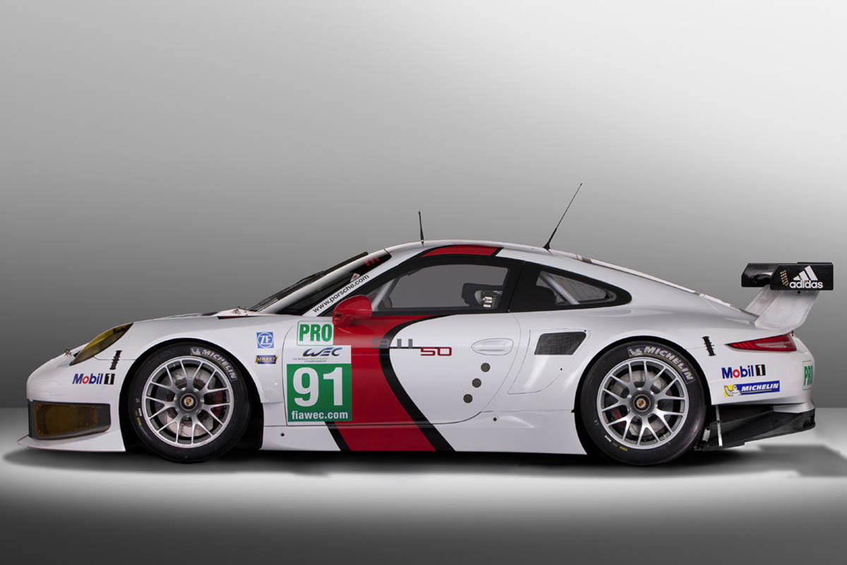 2013 Porsche 911 RSR side profile