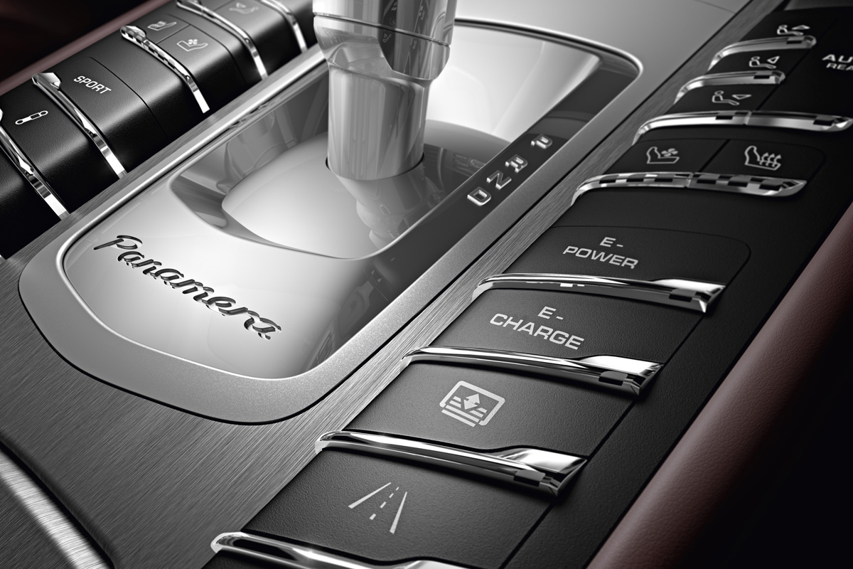 New Porsche Panamera S E-Hybrid gearstick E-mode