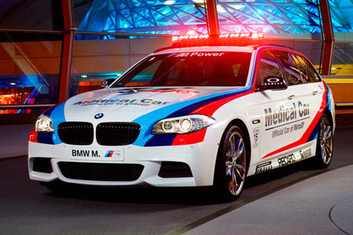 BMW M550d Touring 2013 MotoGP medical car