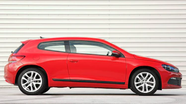 VW Scirocco 1.4 TSI 160 side profile red