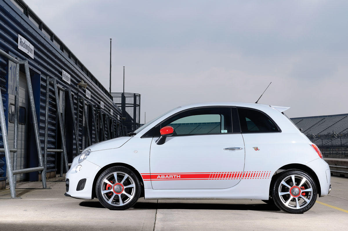 Abarth 500 white side profile