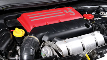 Abarth 500 engine bay