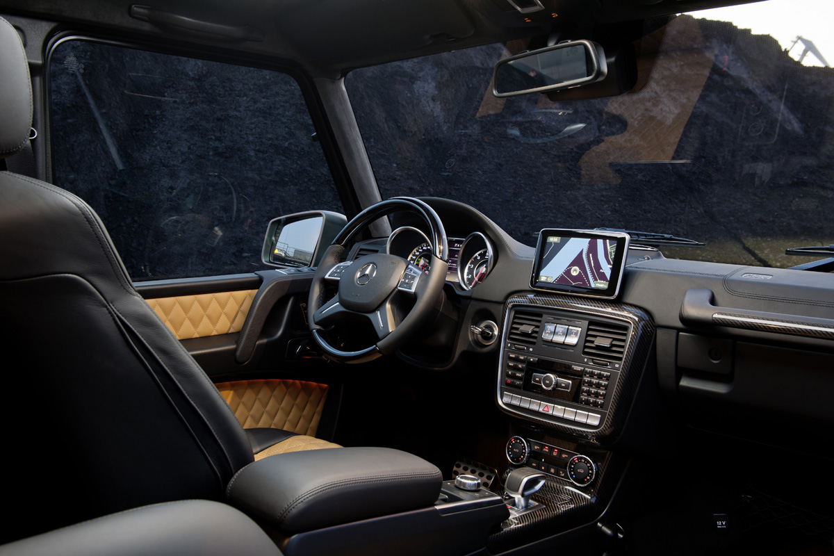 2013 Mercedes G63 AMG interior dashboard