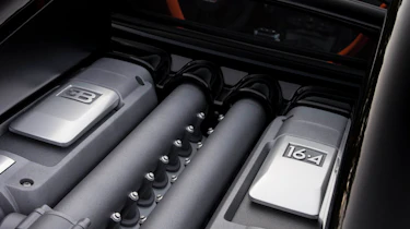 Bugatti Veyron Grand Sport Vitesse world record engine