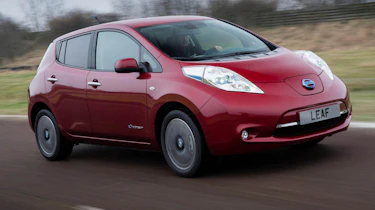 2013 Nissan Leaf red front