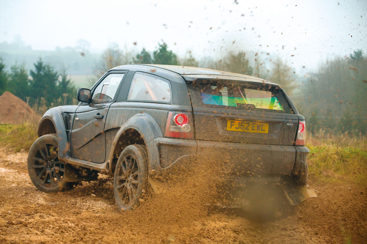 Bowler EXR S rear drift off road mud