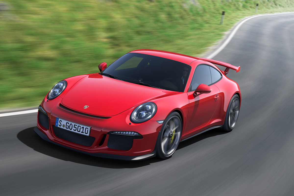 2013 Porsche 911 GT3 red