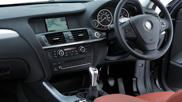 2013 BMW X3 sDrive 18d interior dashboard
