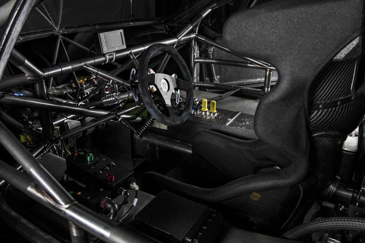 Pikes Peak Peugeot 208 T16 interior
