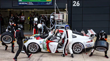 2013 Porsche 911 RSR WEC Silverstone pit stop