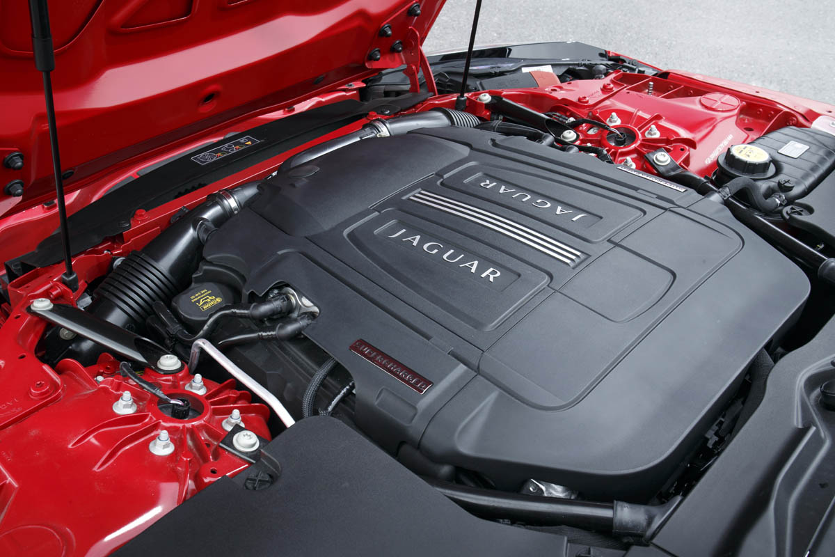 2013 Jaguar F-type V8 S supercharged 5-litre engine