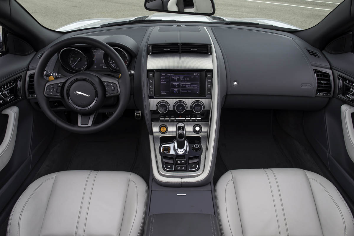 2013 Jaguar F-type V6 S interior dashboard steering wheel