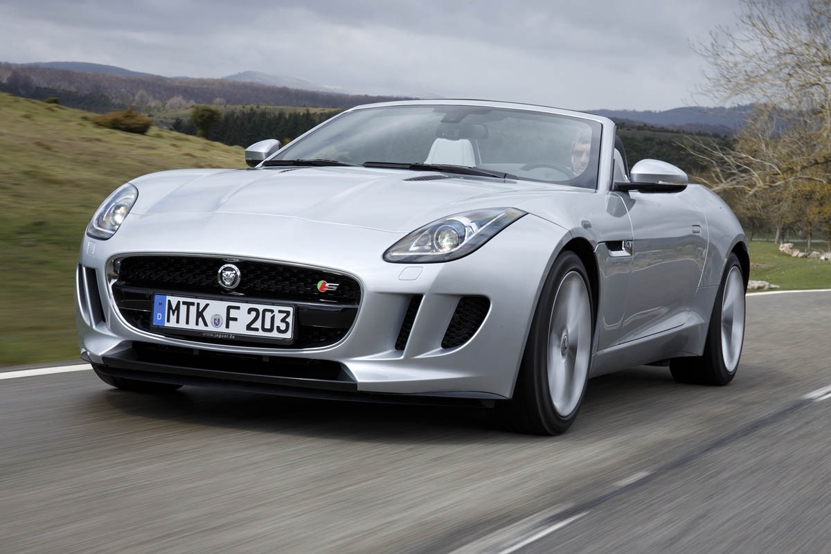 2013 Jaguar F-type V6 S silver front