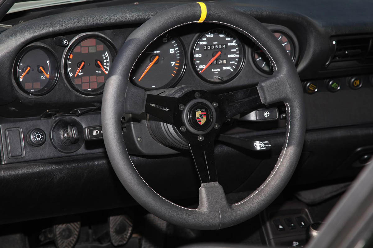 Porsche 911 2.7 RS conversion kit steering wheel