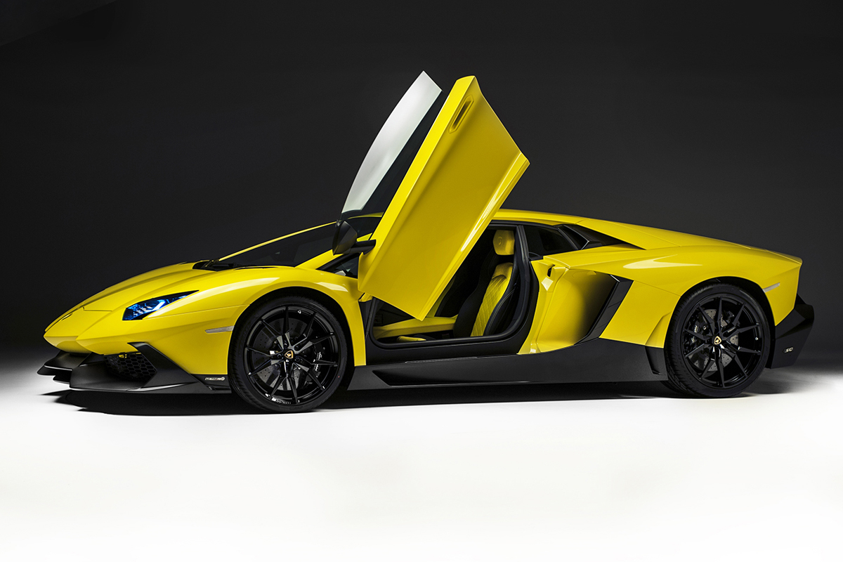 Lamborghini Aventador LP720-4 50 Anniversario doors up
