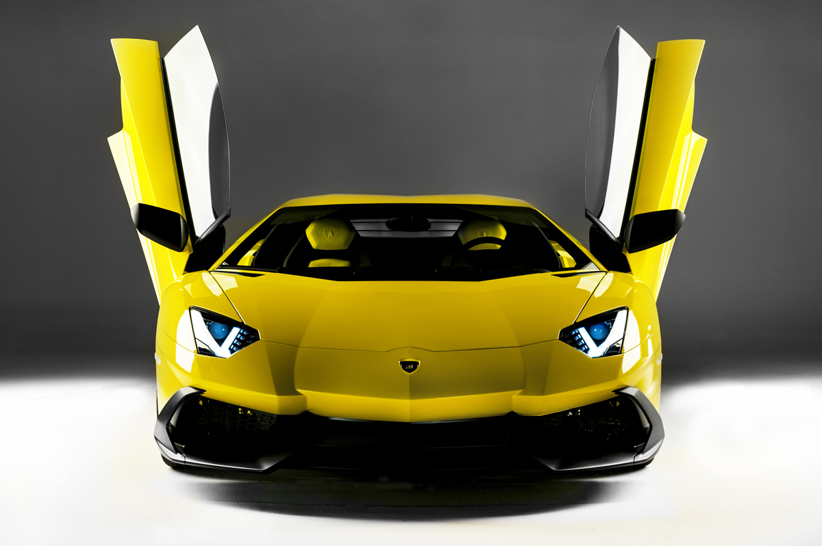 Lamborghini Aventador LP720-4 50 Anniversario doors up front