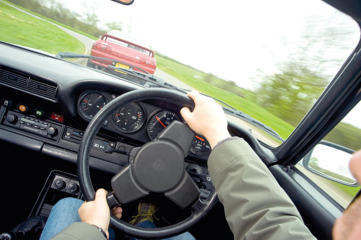 Porsche 911 Turbo steering wheel
