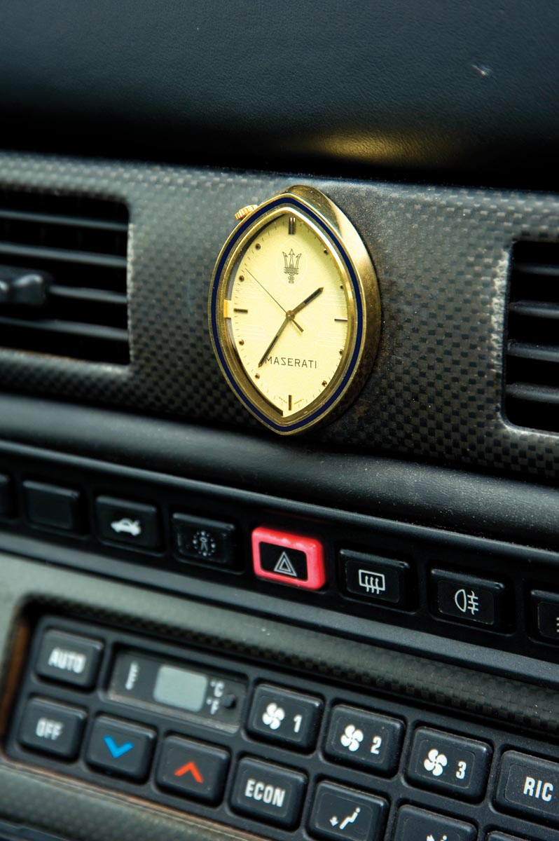 Maserati Ghibli clock dashboard