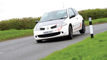 RenaultSport Megane R26.R cornering