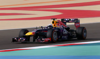 Vettel wins Bahrain GP