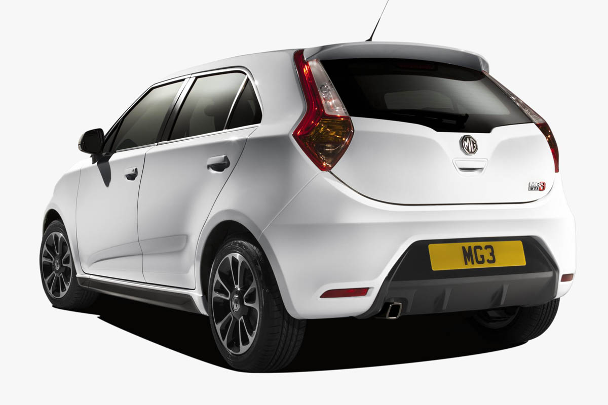 MG3 supermini rear view spoiler diffuser