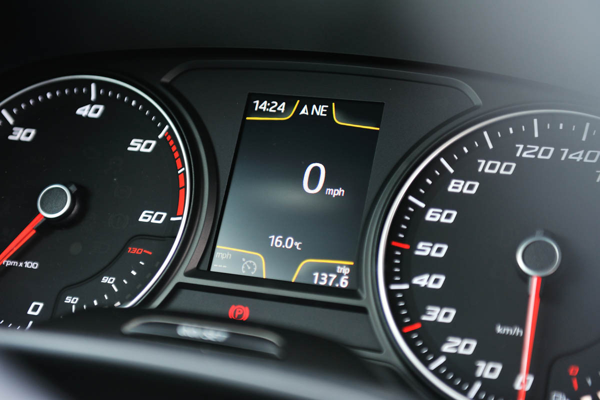 2013 SEAT Leon FR TDI 184 dials