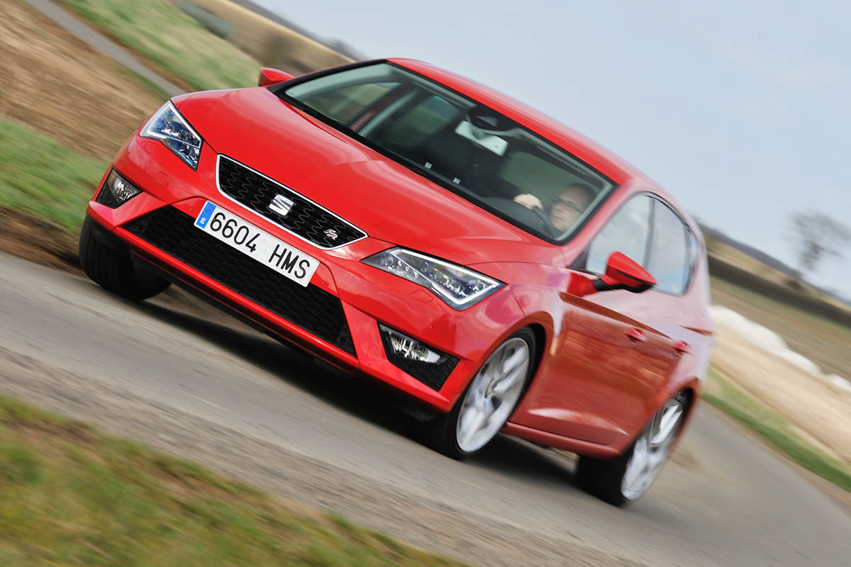 2013 SEAT Leon FR TDI 184 red front