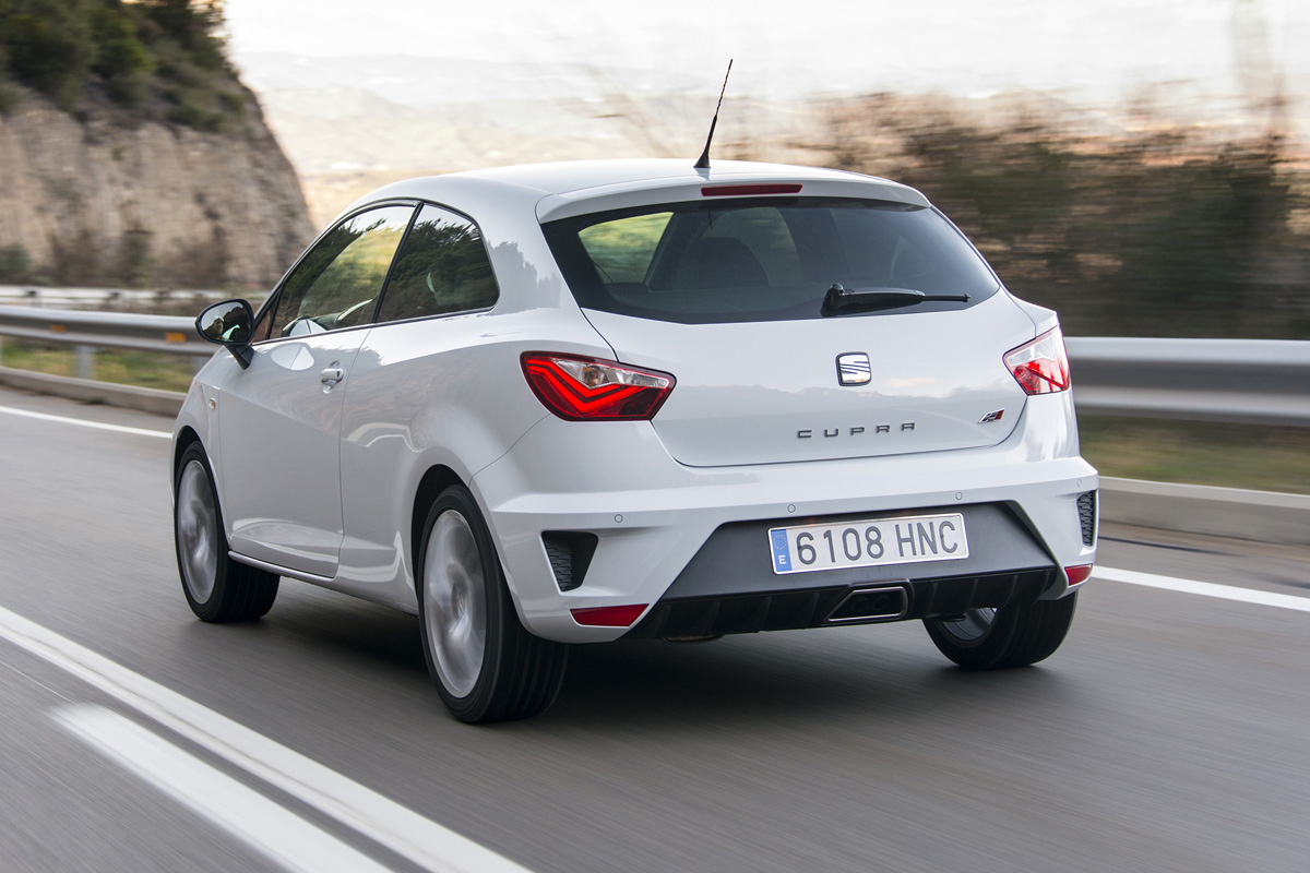 2013 SEAT Ibiza Cupra 1.4 TSI white rear