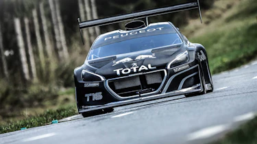 Peugeot 208 T16 Pikes Peak front view