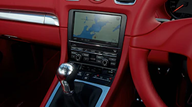 2013 Porsche Cayman red leather interior gearstick