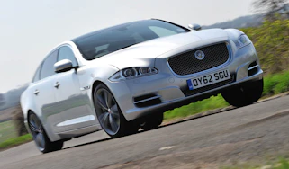 2013 Jaguar XJ Supersport front view