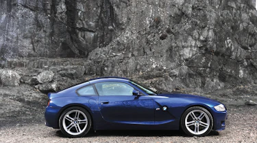BMW Z4 M side profile Coupe blue