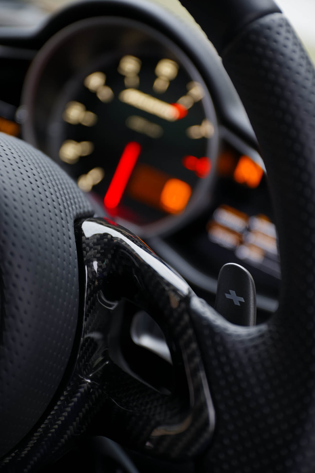 McLaren MP4-12C rev counter paddle shift steering wheel