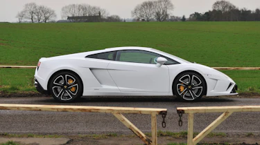 2013 Lamborghini Gallardo LP560-4 white side profile