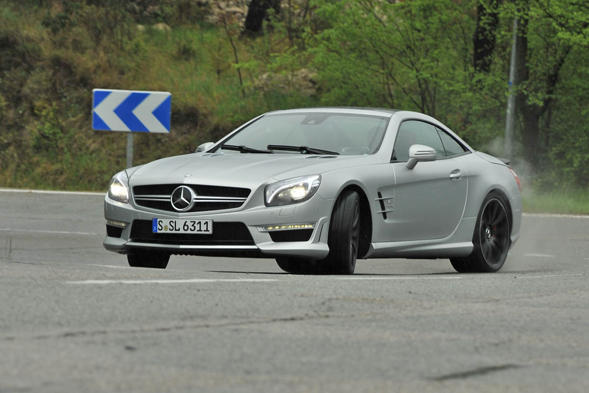 2013 Mercedes SL63 AMG slide