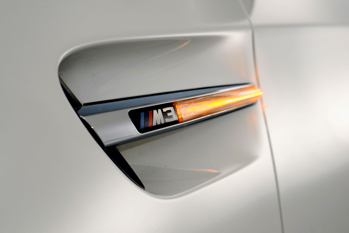 BMW M3 side vent
