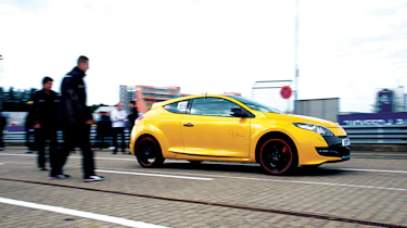 Renault Megane 265 Trophy Ring record