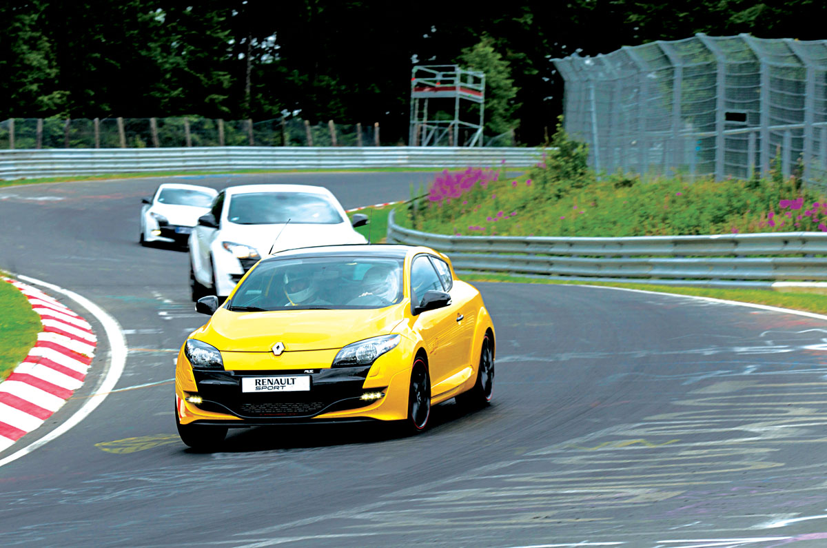 Renault Megane 265 Trophy on the Ring