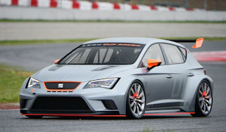 SEAT launches Leon Cup Racer